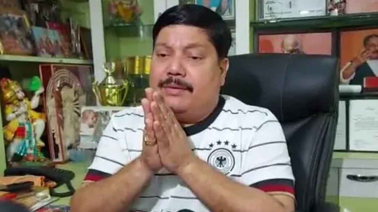 Arjun Singh Letter: পাট শ্রমিকদের বাঁচান, কেন্দ্রের নীতির বিরুদ্ধে মমতাকে পাশে চেয়ে চিঠি অর্জুনের Arjun Singh Letter: পাট শ্রমিকদের বাঁচান, কেন্দ্রের নীতির বিরুদ্ধে মমতাকে পাশে চেয়ে চিঠি অর্জুনের