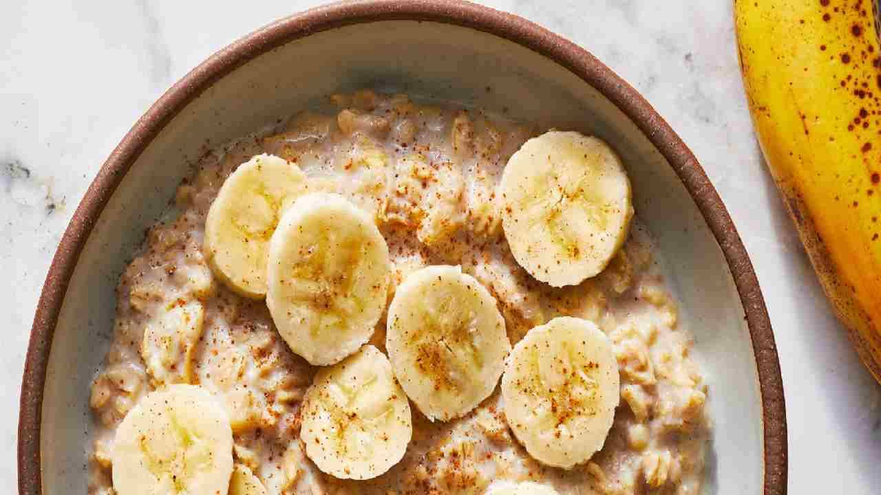 Banana: রোজ সকালে খালি পেটে ১টা কলা, উপকার পান হাতে-নাতে!