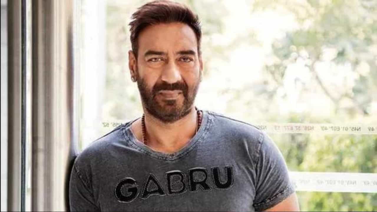 Ajay Devgn Birthday: অজয় দেবগনের মত দাড়ি রাখতে ভালবাসেন? এই গরমে চুলকানি এড়াতে কী কী করবেন, জানুন Ajay Devgn Birthday: অজয় দেবগনের মত দাড়ি রাখতে ভালবাসেন? এই গরমে চুলকানি এড়াতে কী কী করবেন, জানুন