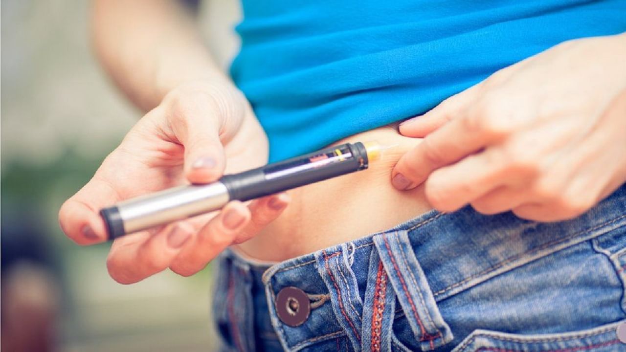 Diabetes Symptoms: কন্ট্রোলে নেই ডায়াবেটিস? এই অঙ্গগুলির চরম ক্ষতি হচ্ছে গোপনে! যা বলছেন বিশেষজ্ঞরা... Diabetes Symptoms: কন্ট্রোলে নেই ডায়াবেটিস? এই অঙ্গগুলির চরম ক্ষতি হচ্ছে গোপনে! যা বলছেন বিশেষজ্ঞরা...