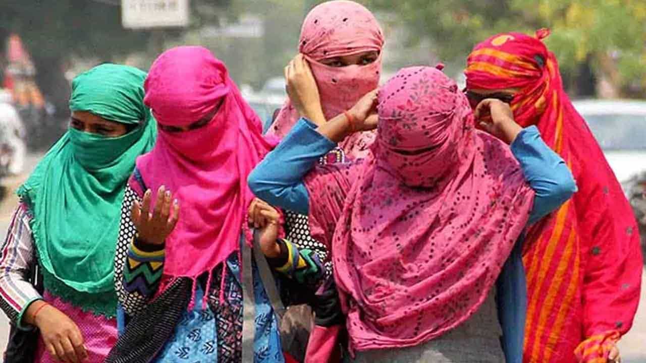 West Bengal Weather Update: কালবৈশাখী দুরাশা, বইবে তাপপ্রবাহ...কোথায়, কোথায় জানিয়ে দিল হাওয়া অফিস West Bengal Weather Update: কালবৈশাখী দুরাশা, বইবে তাপপ্রবাহ...কোথায়, কোথায় জানিয়ে দিল হাওয়া অফিস