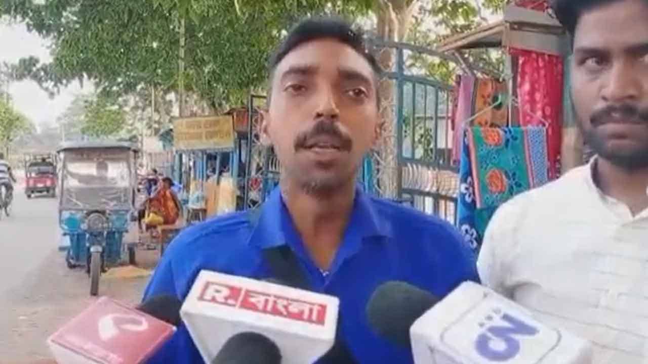 Jalpaiguri News: গরীব টোটো চালককে তৃণমূল শ্রমিক নেতার নিদান; মানতে না পেরে আত্মহত্যা, দাবি স্ত্রীর