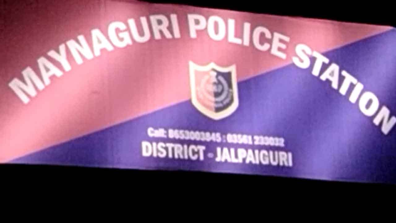 Moynaguri Minor Harassment: ওরা বাবা-মাকে মেরে দেবে, ভয়ে গায়ে আগুন ধরিয়ে ফেলেছিল ছোট্ট মেয়েটা...