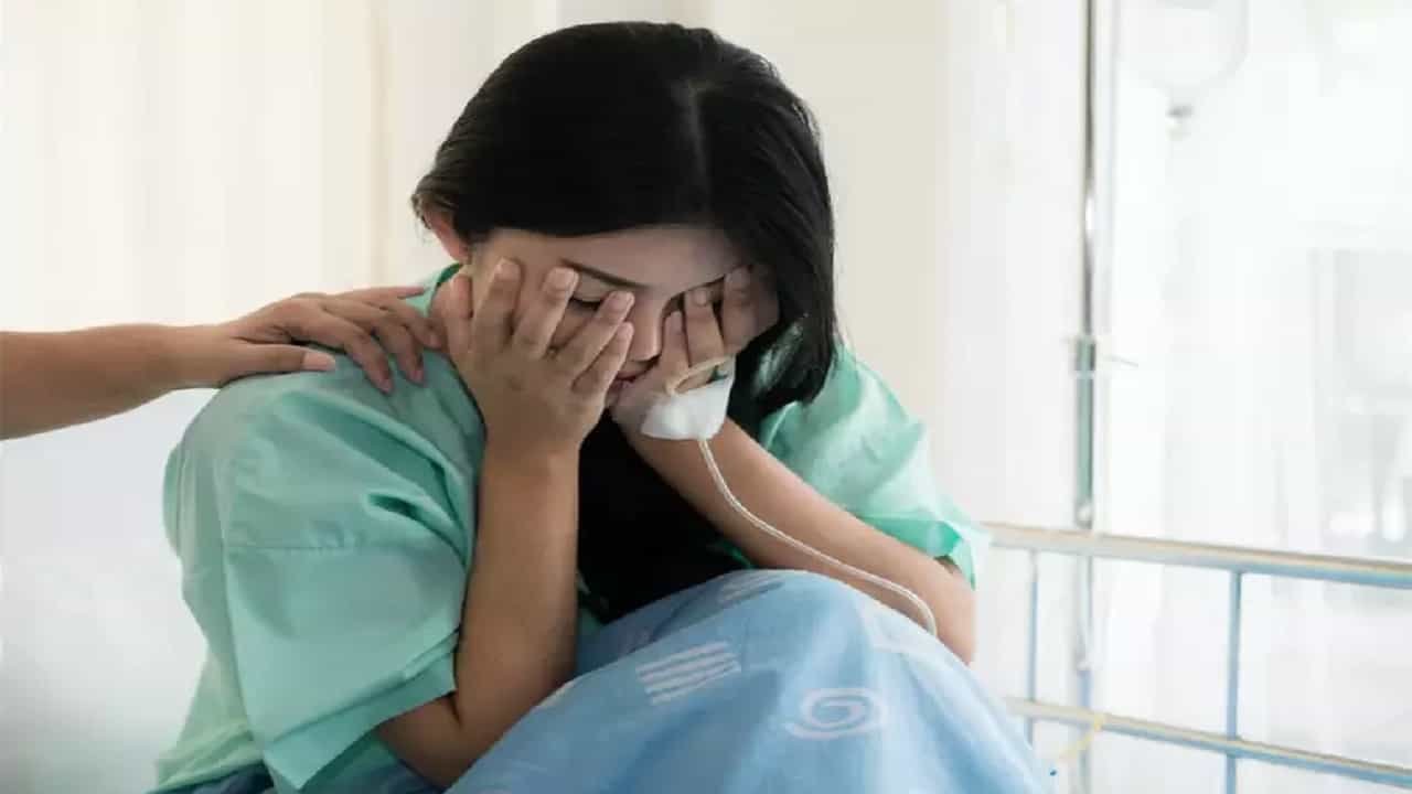 Miscarriage: পারিবারিক ইতিহাসেই রয়েছে গর্ভপাত? প্রেগন্যান্সিতে সমস্যা এড়াতে যে সব পরীক্ষা খুবই জরুরি Miscarriage: পারিবারিক ইতিহাসেই রয়েছে গর্ভপাত? প্রেগন্যান্সিতে সমস্যা এড়াতে যে সব পরীক্ষা খুবই জরুরি