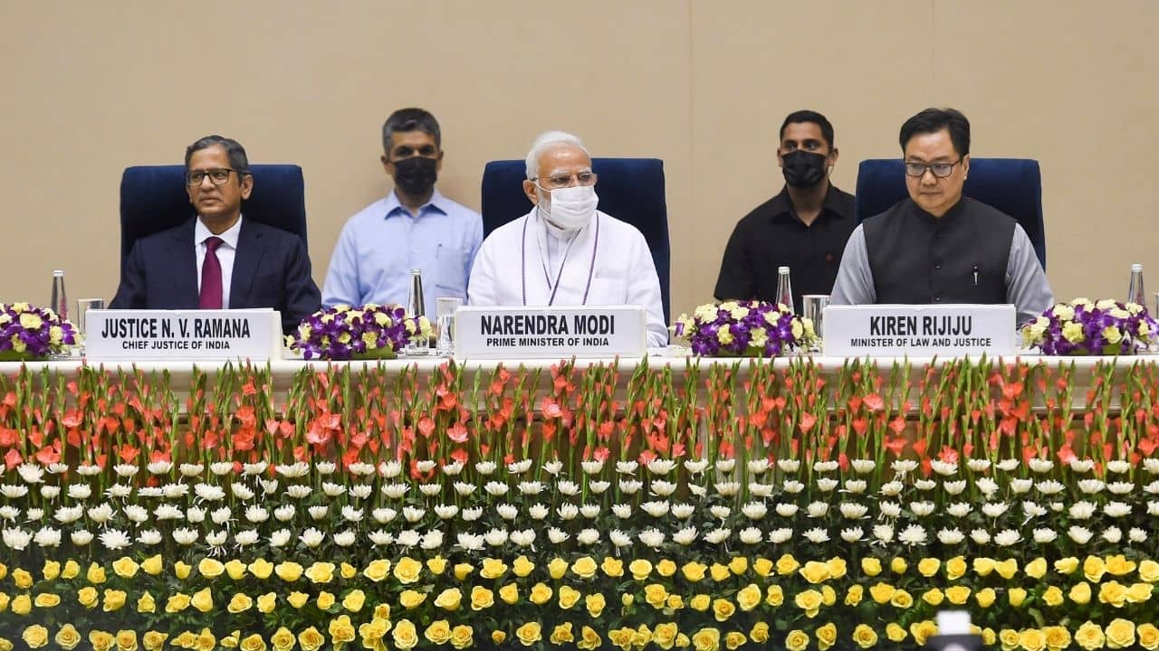 CJI NV Ramana: ব্যক্তিগত স্বার্থে পরিণত হয়েছে জনস্বার্থ মামলা, লক্ষ্মণ রেখার পাঠ দিলেন প্রধান বিচারপতি
