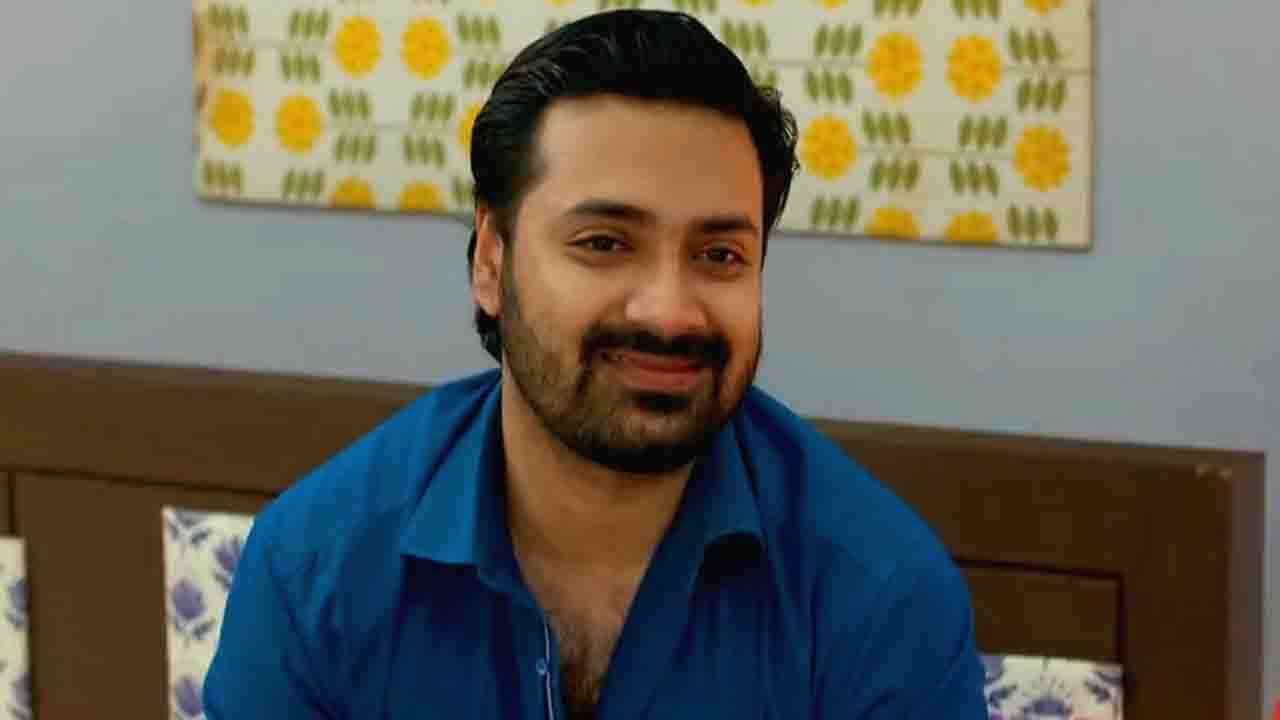 Prateek Sen: 'মোহর' শেষ, একমাস হাতে আছে প্রতীক সেনের, তারপর কী আসতে চলেছে? Prateek Sen: 'মোহর' শেষ, একমাস হাতে আছে প্রতীক সেনের, তারপর কী আসতে চলেছে?