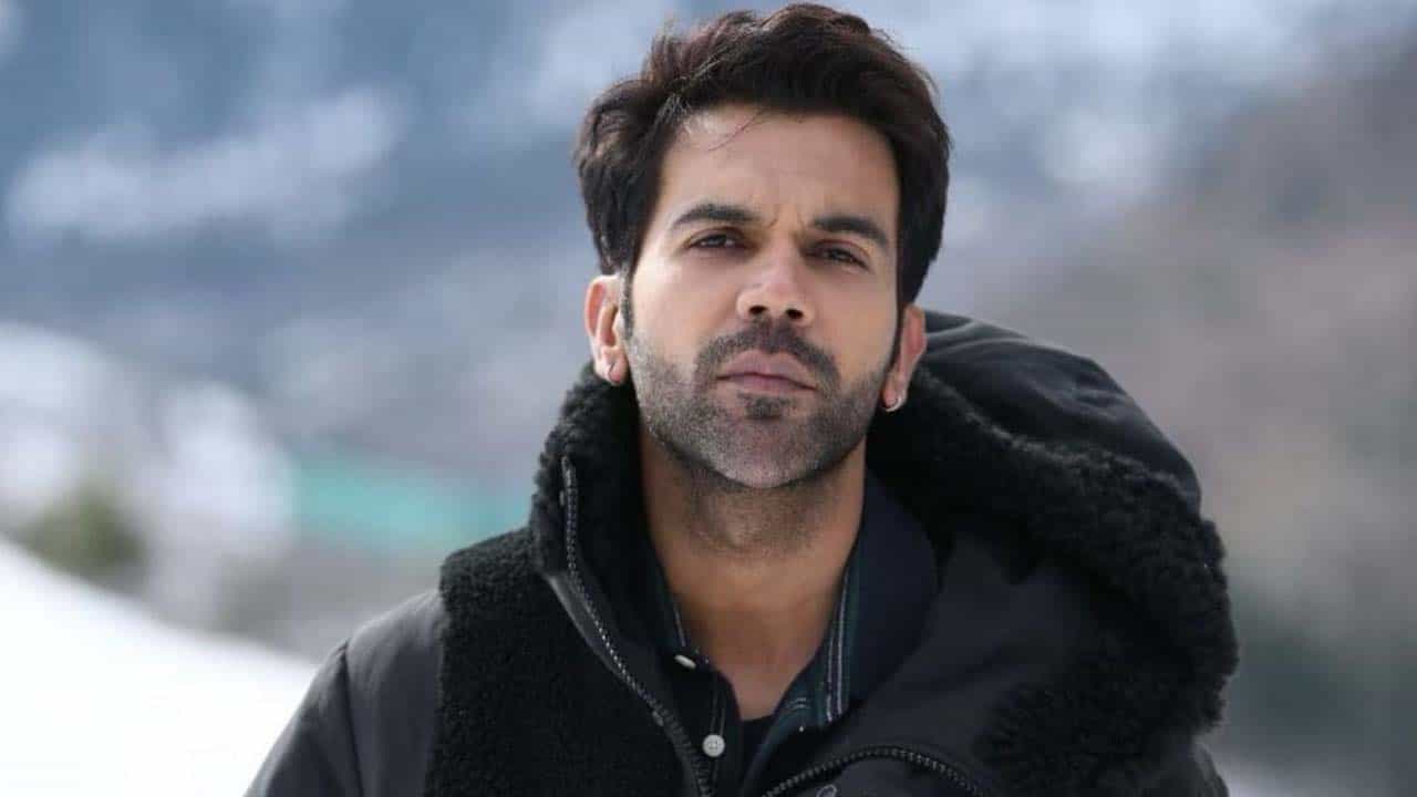 Rajkummar Rao: প্যান কার্ডের অপব্যবহার, জালিয়াতির শিকার হলেন রাজকুমার রাও Rajkummar Rao: প্যান কার্ডের অপব্যবহার, জালিয়াতির শিকার হলেন রাজকুমার রাও