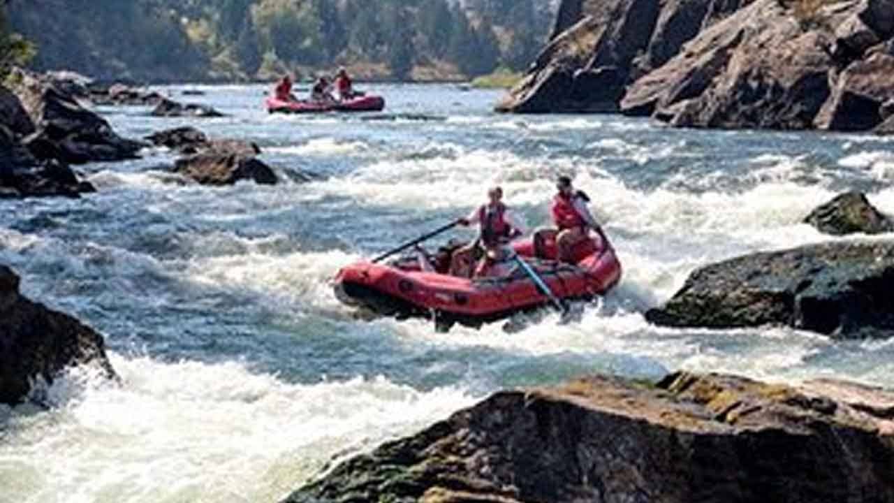 River Rafting: উথালপাথাল তোর্সার বুকে তরী বাওয়া, জয়গাঁ গেলে এবার সুযোগ রিভার রাফটিংয়ের