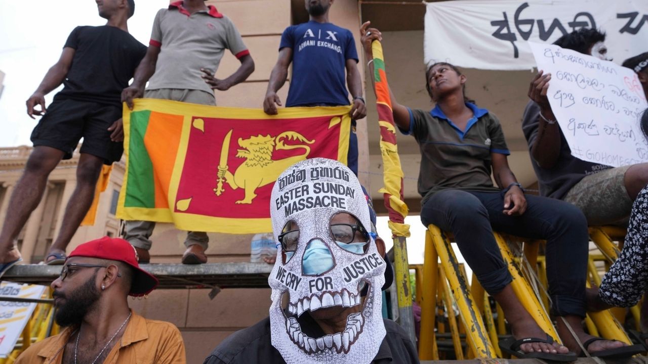 Sri Lanka Crisis: চাল-ডাল কেনার ক্ষমতাও নেই আর, বিশ্ব ব্যাঙ্ক-আইএমএফ কি বাঁচাবে শ্রীলঙ্কাকে?
