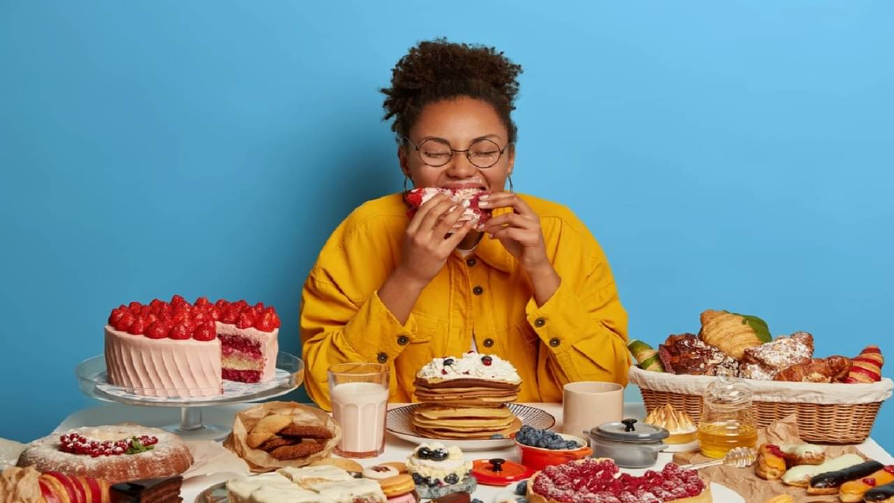 Natural Sugar: সুস্থ থাকতে চিনি নয়, সঙ্গী করুন এই ৫ প্রাকৃতিক মিষ্টি