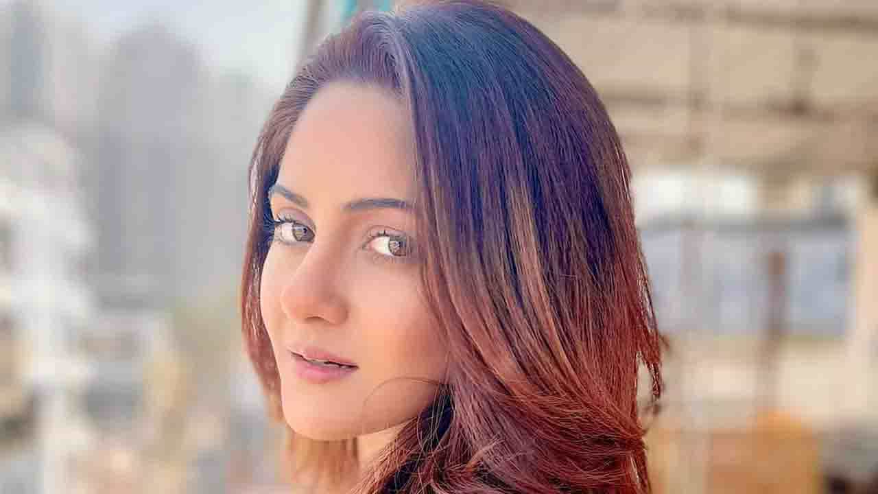 Trina Saha: মন খারাপ তৃণার, তাঁকে আনন্দ দিতে 'খড়কুটো' ধারাবাহিকের সকলে ডেকে আনলেন আইসক্রিম দাদাকে Trina Saha: মন খারাপ তৃণার, তাঁকে আনন্দ দিতে 'খড়কুটো' ধারাবাহিকের সকলে ডেকে আনলেন আইসক্রিম দাদাকে