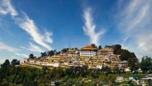 Arunachal Pradesh: পর্যটকদের নয়া ঠিকানা এখন অরুণাচল! নতুন ডেস্টিনেশনের জন্য কী চমক লুকিয়ে আছে?