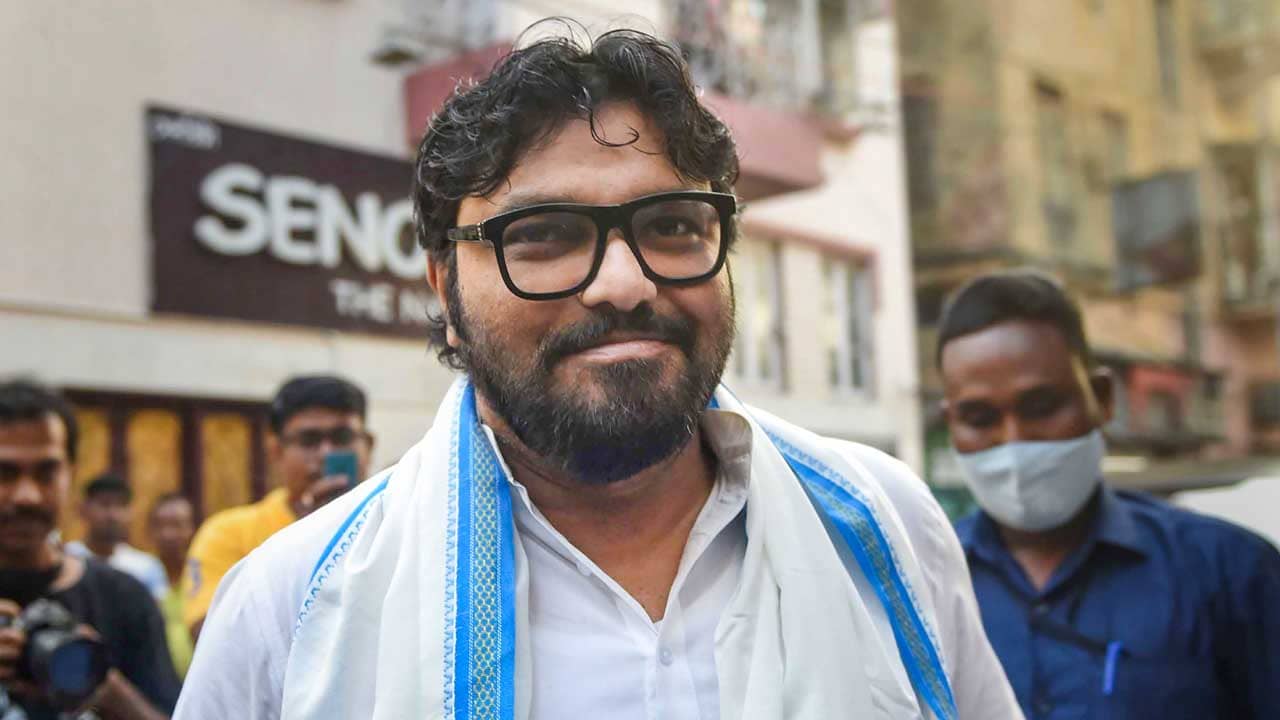 Babul Supriyo: বাঙালির সঙ্গে অন্যায় হয়েছিল, মন্ত্রী হিসেবে শপথ নিয়ে বললেন বাবুল