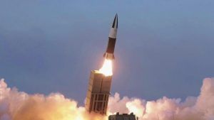 North Korea Fires Ballistic Missiles : আন্তর্জাতিক নিষেধাজ্ঞাকে বুড়ো আঙুল কিমের, পরপর দুটি ক্ষেপণাস্ত্র উড়ে গেল জাপান সাগরে