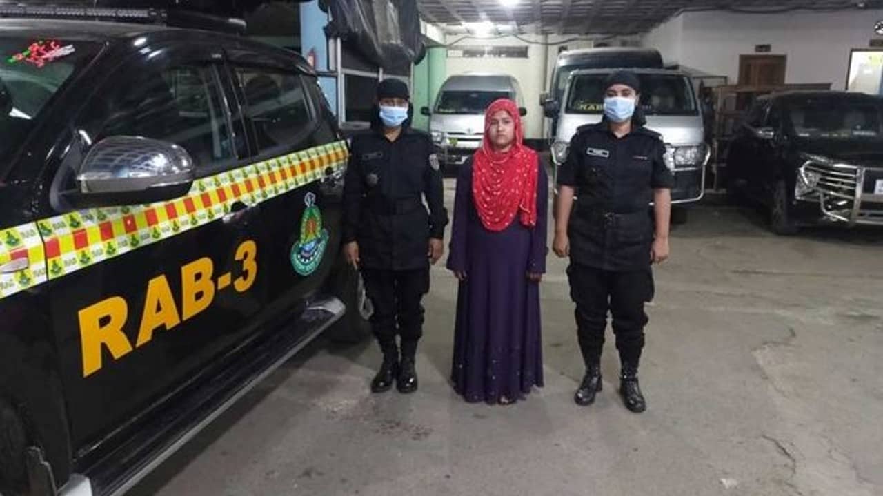 Bangladesh News : বাঙালি স্বামী-স্ত্রীর এ কী কাণ্ড! বেশি বেতনের লোভ দেখিয়ে দুবছর ধরে নারী পাচার