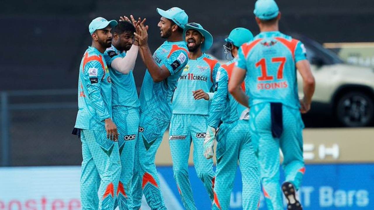 IPL 2022: দিল্লিকে ৬ রানে হারিয়ে প্লে অফের দোরগোড়ায় লখনউ