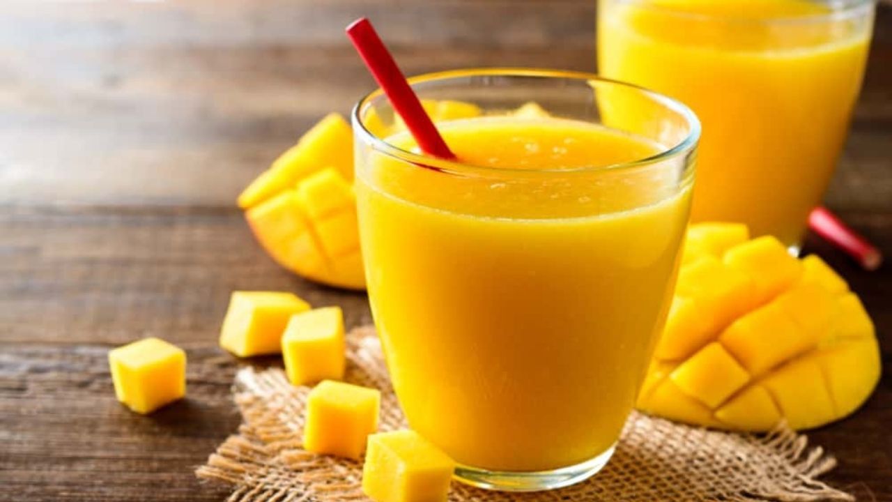 Mango Juice: তাজা ও পাকা আম সারাবছর সংরক্ষণ করবেন কীভাবে? গরমের পরেও