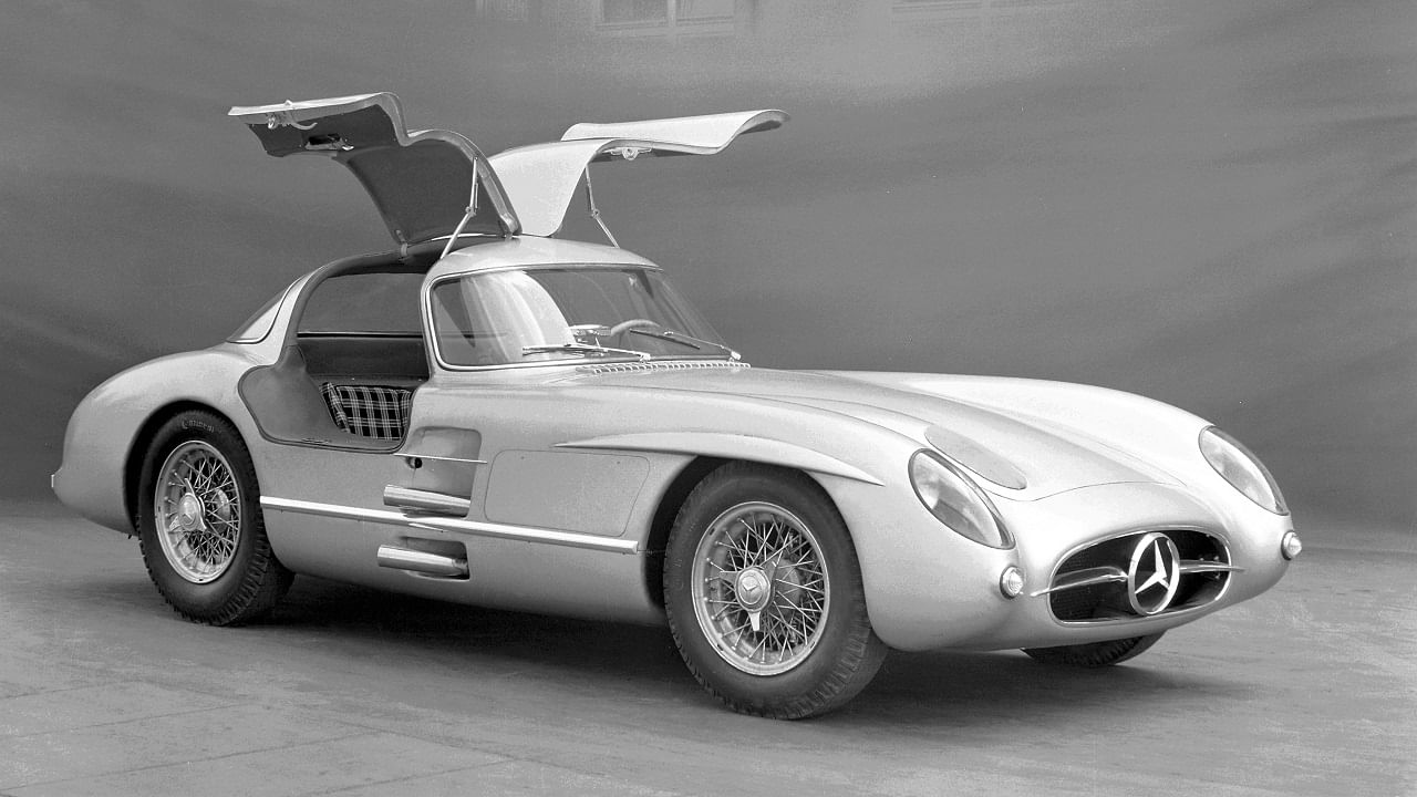 Mercedes-Benz 300 SLR: বিশ্বের সবথেকে দামি গাড়ি, 1100 কোটি টাকায় বিক্রি হল 1955 সালের ভিন্টেজ মার্সিডিজ়-বেঞ্জ