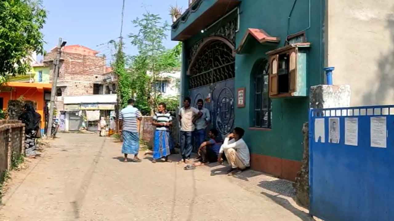 Nadia Crime: বাড়ির বউকে বারবার ফোন করতেন পাড়ার ছেলে...মাশুল গুনতে হল সেই যুবকের মা আর বৌদিকে