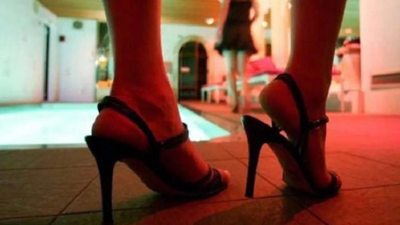 Prostitution : এবার হয়ত 'পুলিশি অত্যাচার' থেকে মুক্তি মিলবে, 'সুপ্রিম' পর্যবেক্ষণের পর নতুন আশায় বুক বাঁধছেন পশ্চিম বর্ধমানের যৌনকর্মীরা