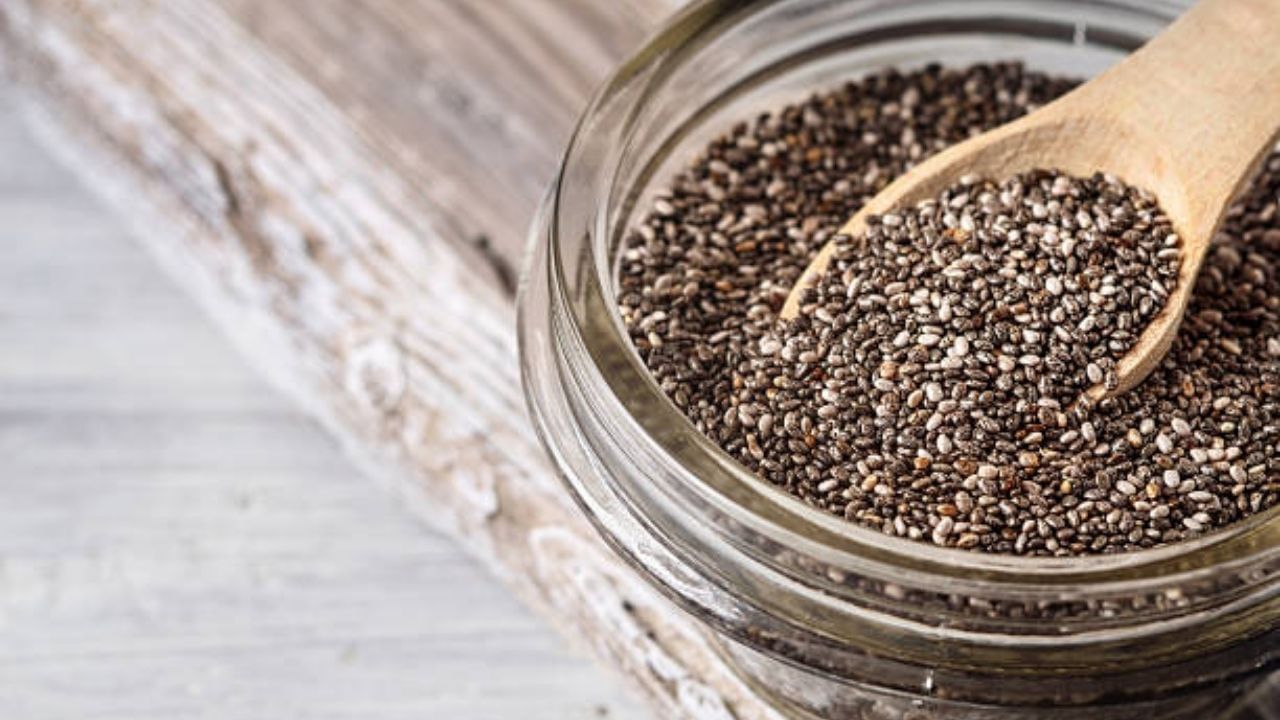 Chia Seeds ওজন কমানো ছাড়া আর কীকী গুণ রয়েছে চিয়া বীজের? Bengali