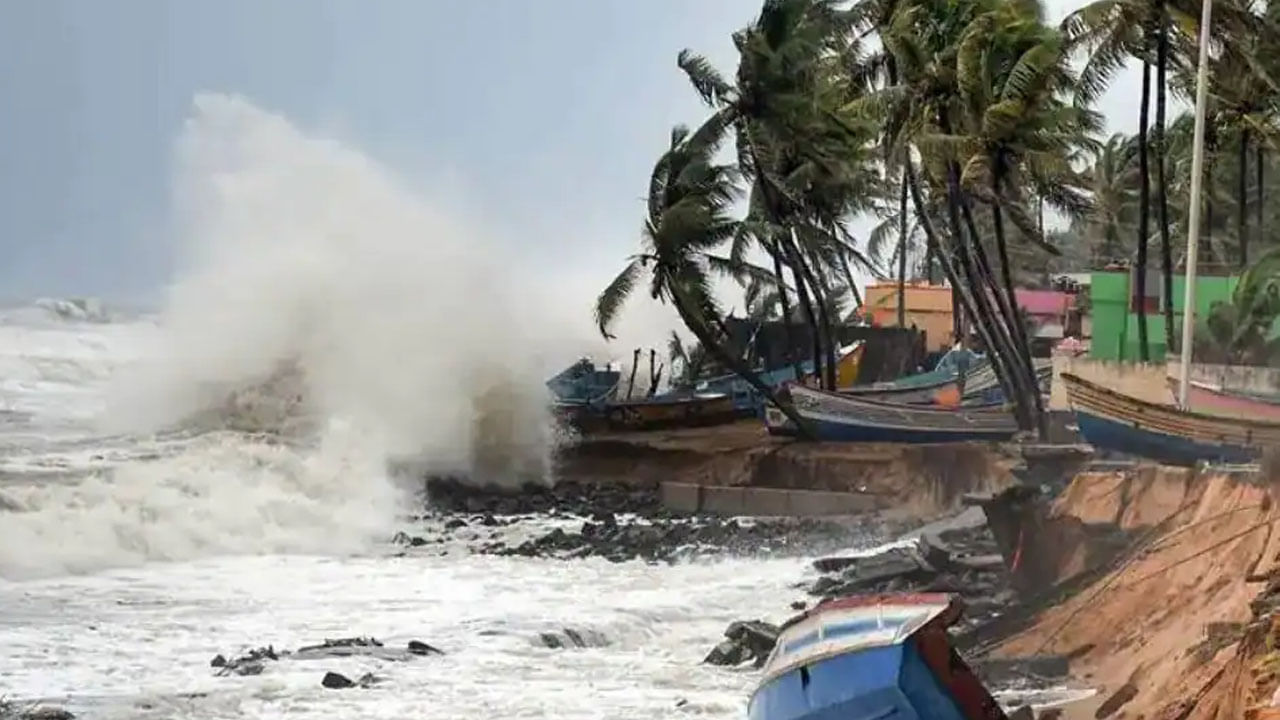 Cyclone Update: 'অশনির' অশনি সংকেতে কতটা উদ্বেগে বাংলা? খেলা শেষ কী মাঝ সাগরেই?