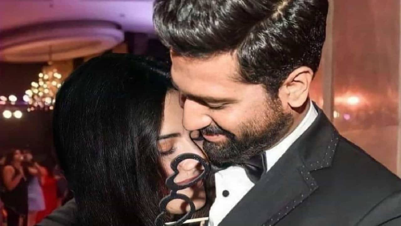 Relationship Gossip: প্রেম আর বিয়ে এক নয়, সাত পাকে বাঁধা পড়ে ক্যাটের কোন রূপ চাক্ষুষ করছেন ভিকি!