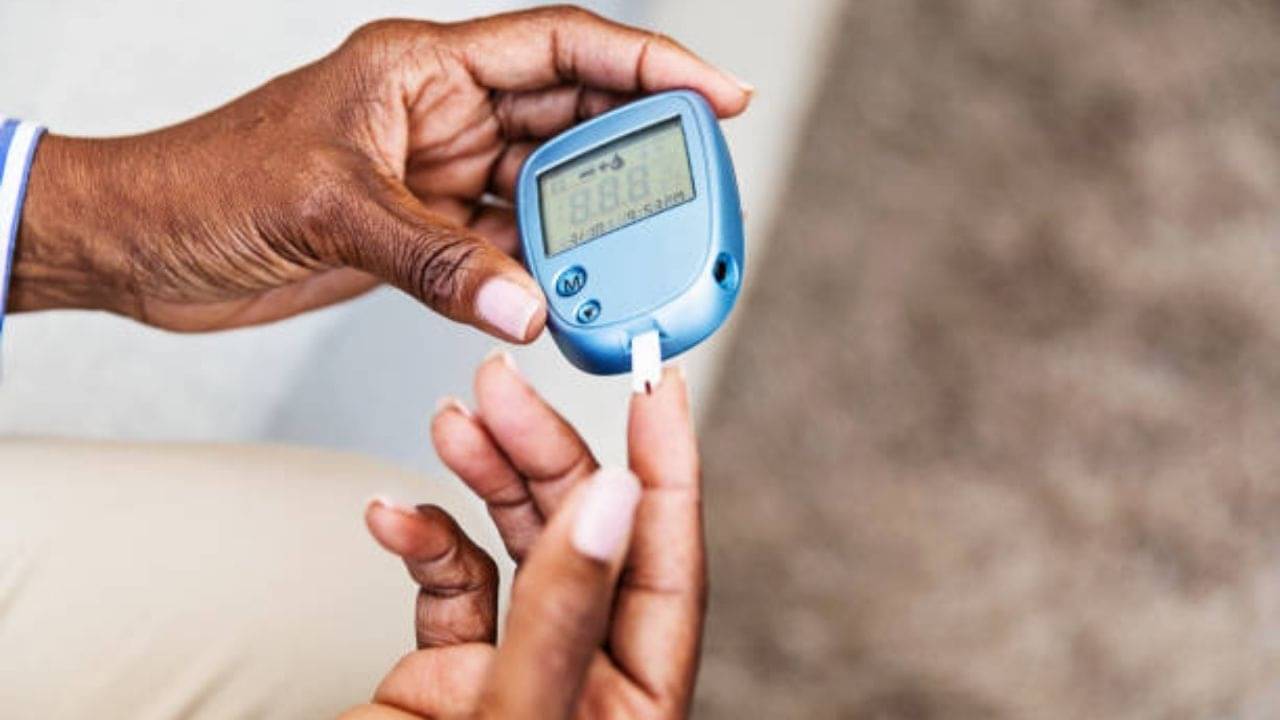 Diabetes: ডায়াবেটিসের রোগীদের বার বার স্ট্রোকের ঝুঁকি এড়াতে রক্তে শর্করার মাত্রা কত হওয়া উচিত? জেনে নিন