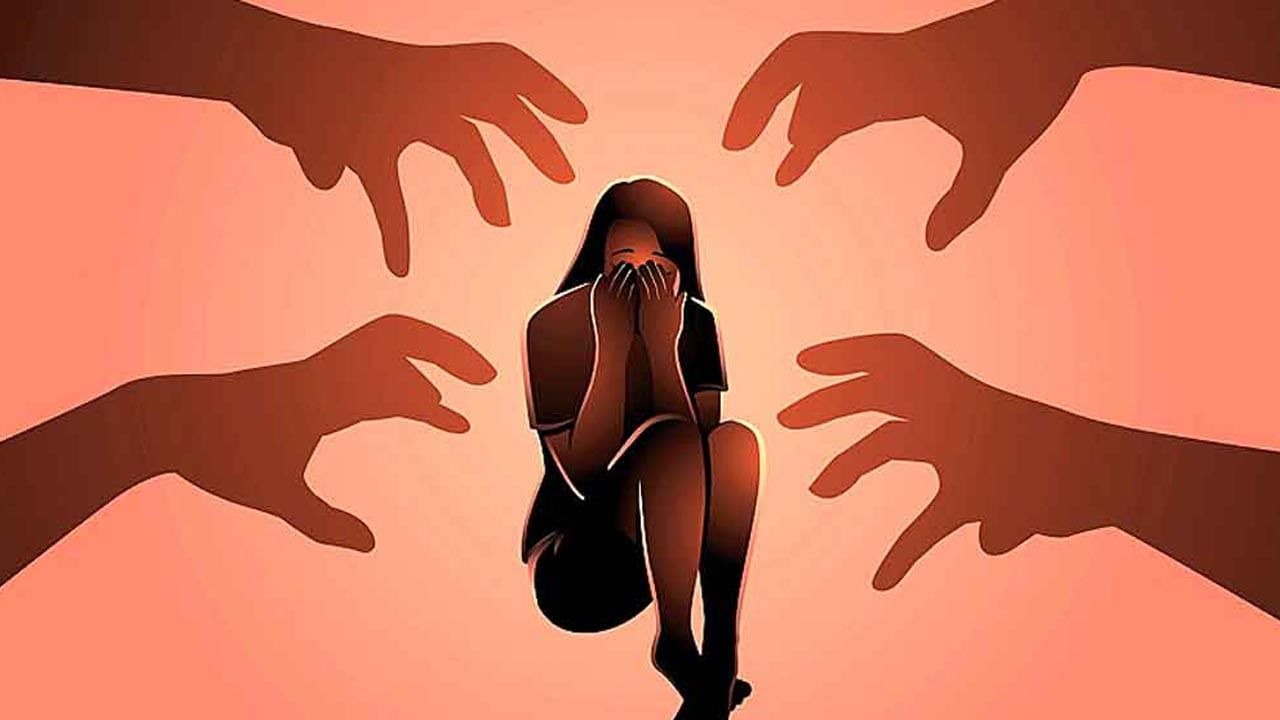 UP Gang Rape: ভিডিয়ো দেখে পরিবারের লোক জানল গণধর্ষণ করা হয়েছে নাবালিকাকে, চার জনের বিরুদ্ধে অভিযোগ দায়ের