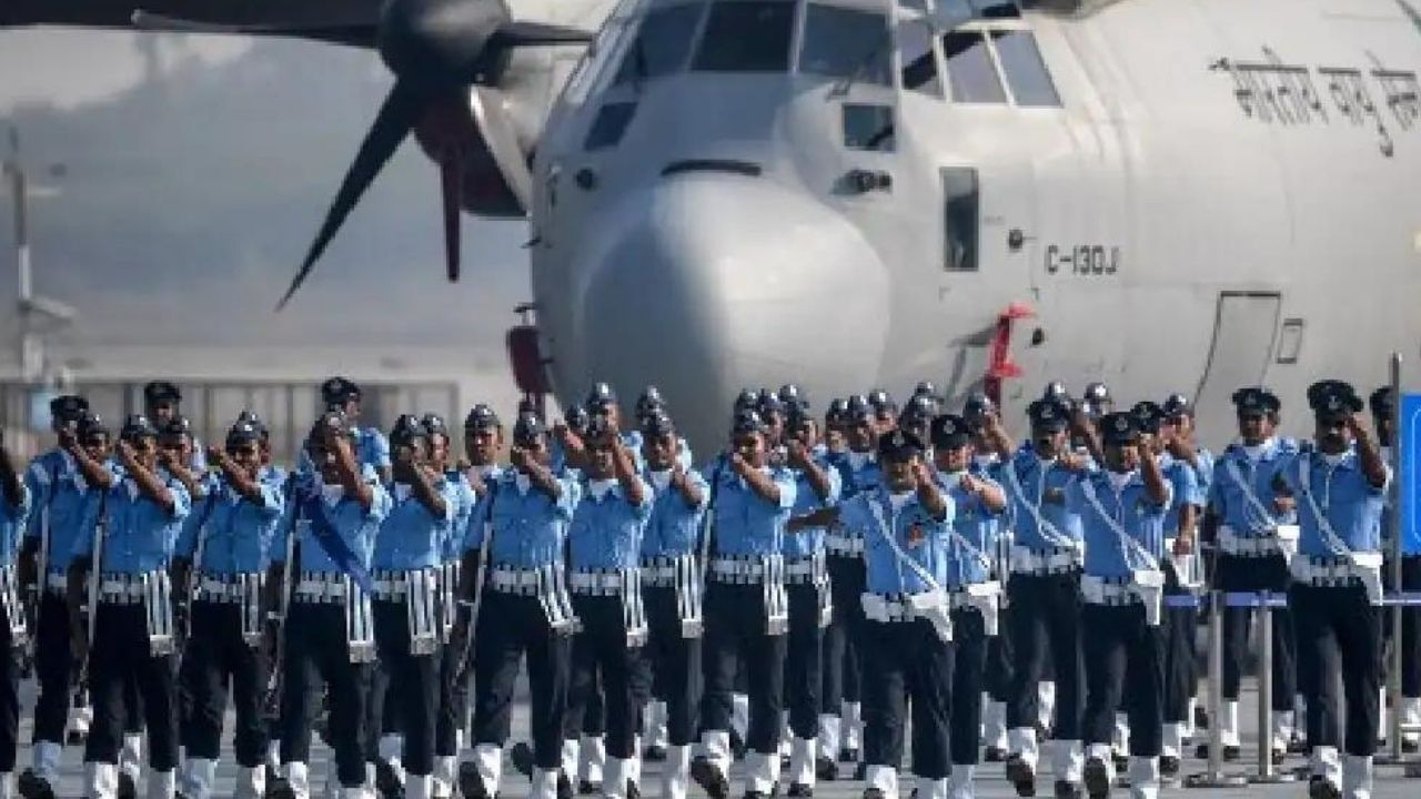 Indian Air Force Recruitment 2022: দ্বাদশ শ্রেণি পাশ করলেই মিলবে ভারতীয় বায়ুসেনায় চাকরি, আবেদনের পদ্ধতি জেনে নিন এখনই...