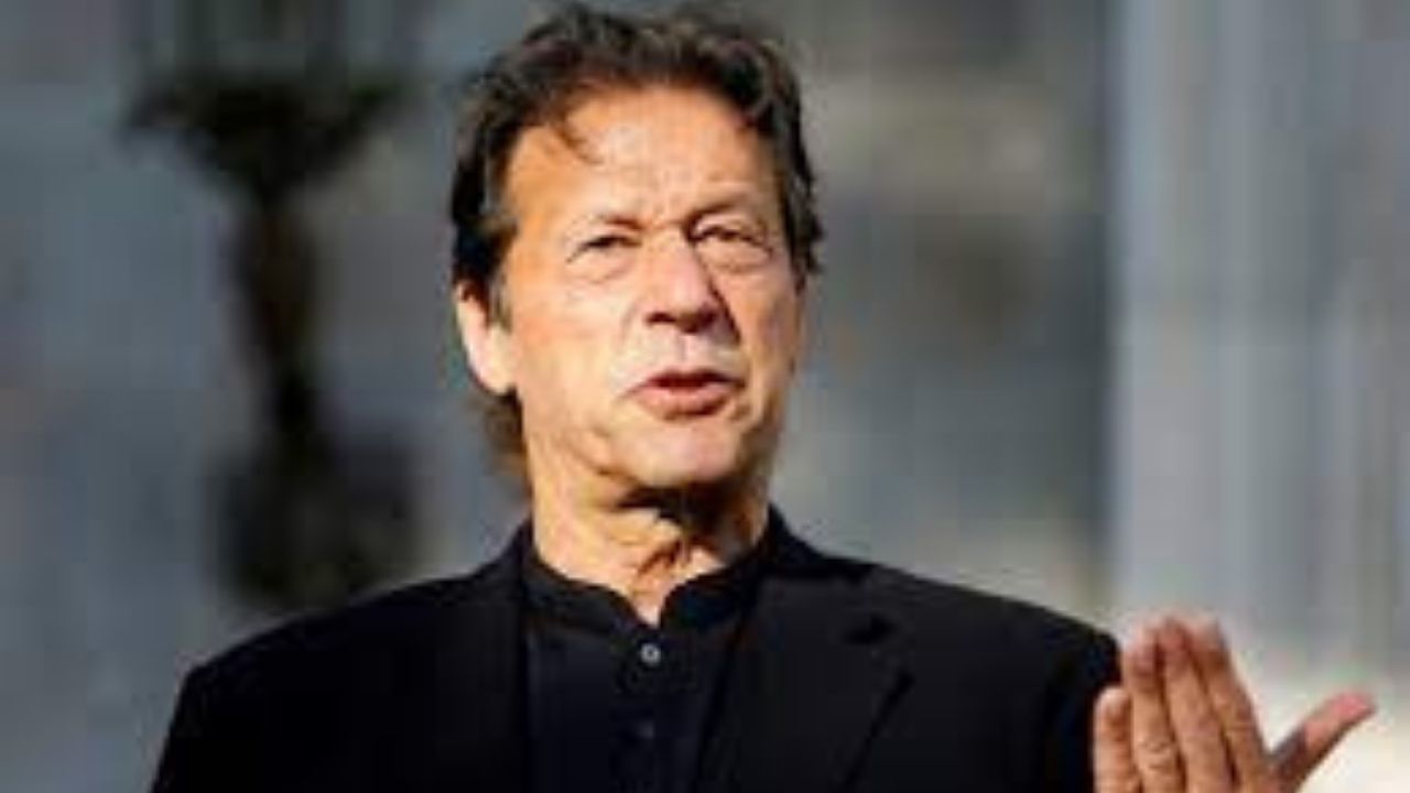 Imran Khan Praises govt's decision: এ তো ভূতের মুখে রামনাম! হঠাৎ ভারতের প্রশংসায় পঞ্চমুখ ইমরান