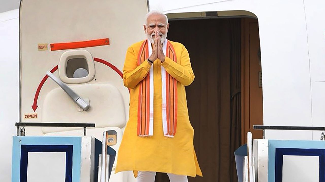 PM Modi's Tokyo Visit: শুধু রাতের বিমানেই কেন বিদেশ সফরে যান প্রধানমন্ত্রী মোদী?