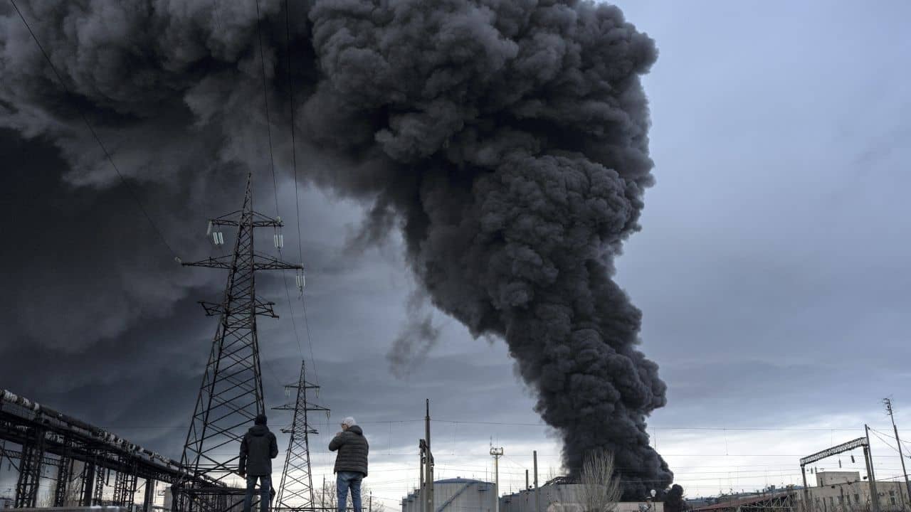 Russia Destroys Odesa Airport: আর ব্যবহার করা যাবে না ওডেসার বিমানবন্দর, ইউক্রেনকে জব্দ করতে নয়া ফন্দি রাশিয়ার