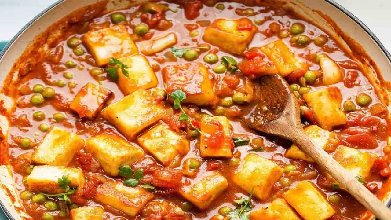 Cooking Tips: কী ভাবে পনির ফ্রিজে রাখলে টাটকা থাকবে দীর্ঘদিন?