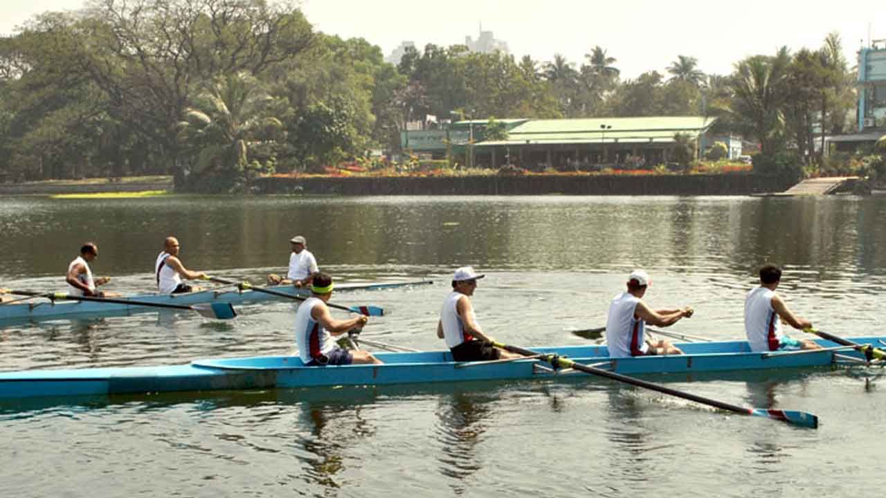 Rowing in Kolkata: আপাতত সরোবরে রোয়িং বন্ধই, একগুচ্ছ নিয়মে সায় মিললে তবেই ফের চালুর সম্ভাবনা