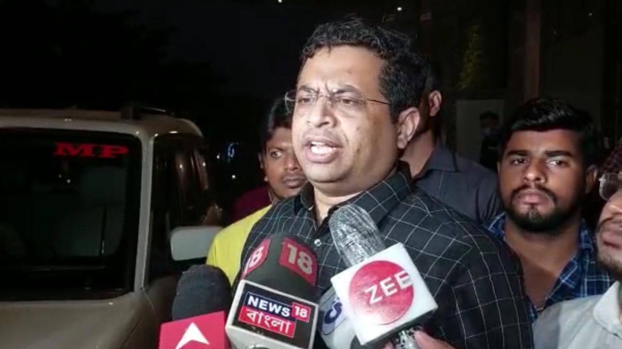 Saumitra Khan: ‘তৃণমূলকে টুকরো টুকরো করব’, হুঁশিয়ারি সৌমিত্রের