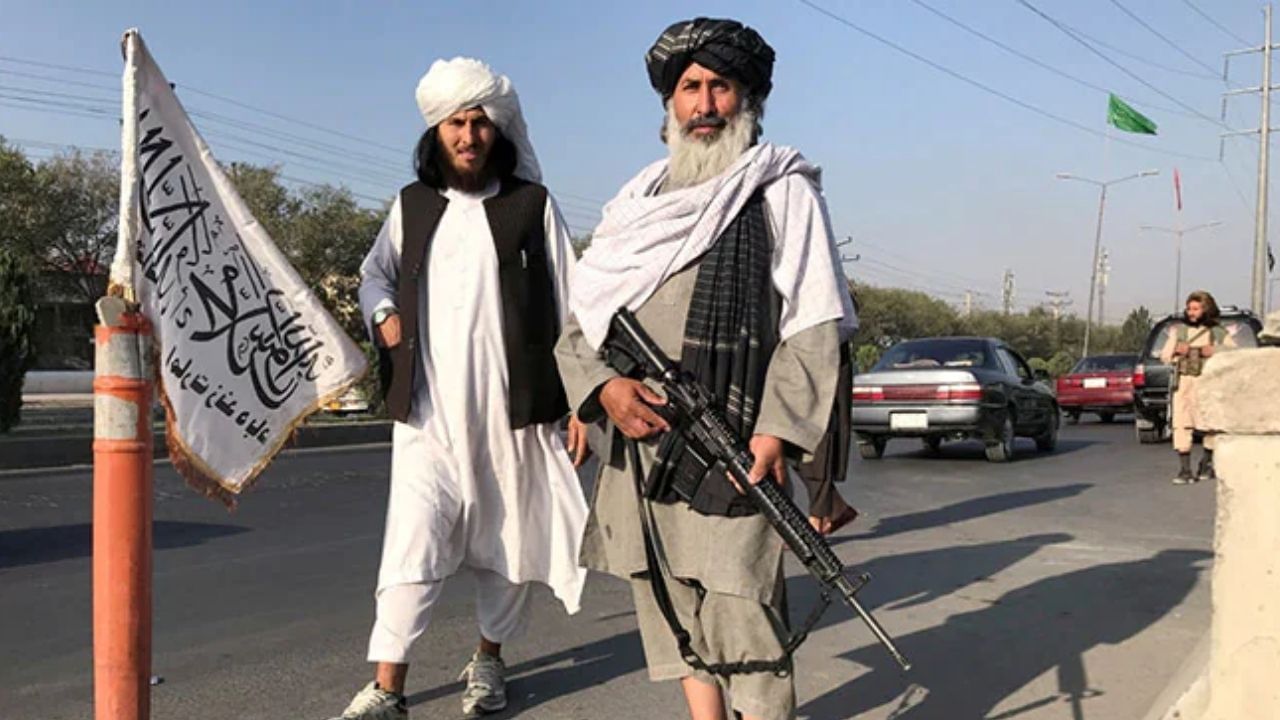 Taliban Rule in Afghanistan: তালিবান-রাজে রেহাই নেই রাষ্ট্রপুঞ্জের মহিলাকর্মীরও! হিজাব পরার কড়া নির্দেশ