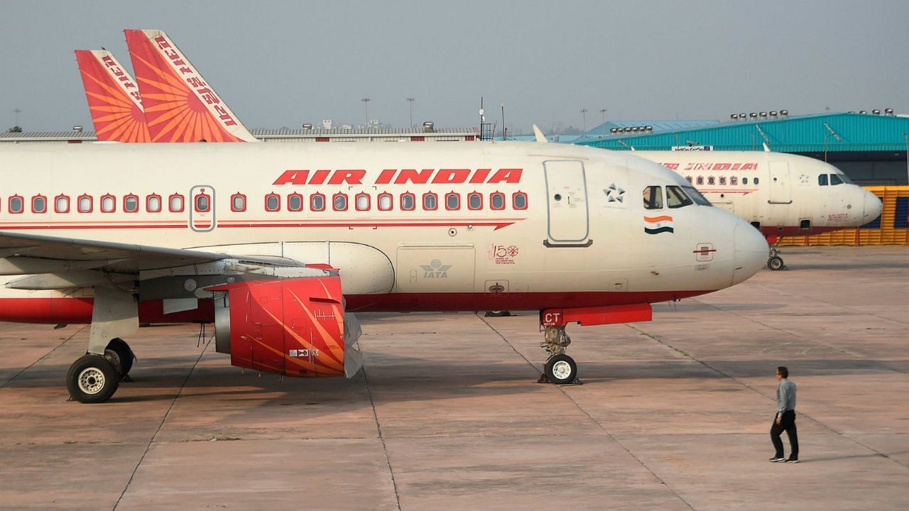 Air India: বিমান যাত্রীদের জন্য বেশ কিছু বদল আনছে Air India, জানলে আপনার মন ভাল হয়ে যাবে
