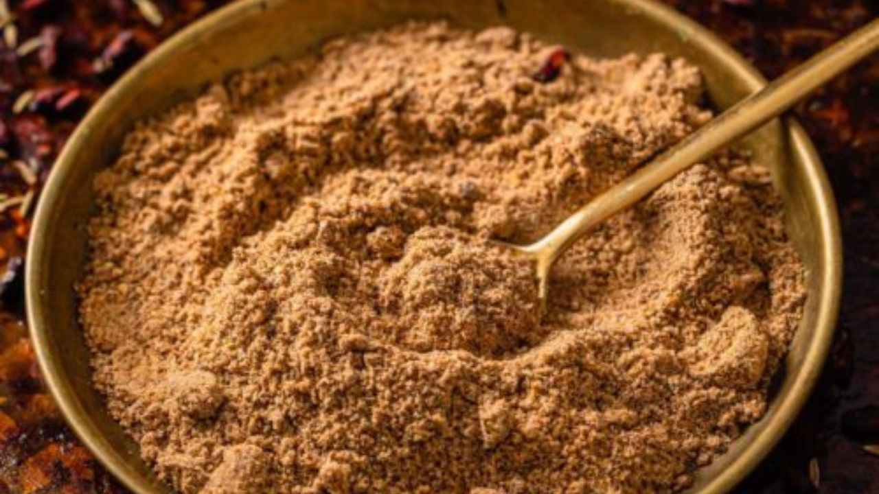 Chat Masala Recipe: বাজার থেকে নয়, মুড়িমাখা থেকে কাটলেট তৈরিতে দিন বাড়ির তৈরি চাট মশলা! Chat Masala Recipe: বাজার থেকে নয়, মুড়িমাখা থেকে কাটলেট তৈরিতে দিন বাড়ির তৈরি চাট মশলা!