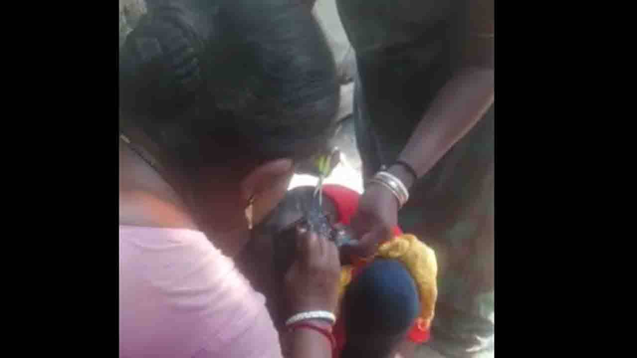 Debra Crime: কাজে যাওয়ার অপরাধ! মোড়লদের নিদানে ন্যাড়া করে দেওয়া হল মাথা, কোথায় গেলেন গৃহবধূ?