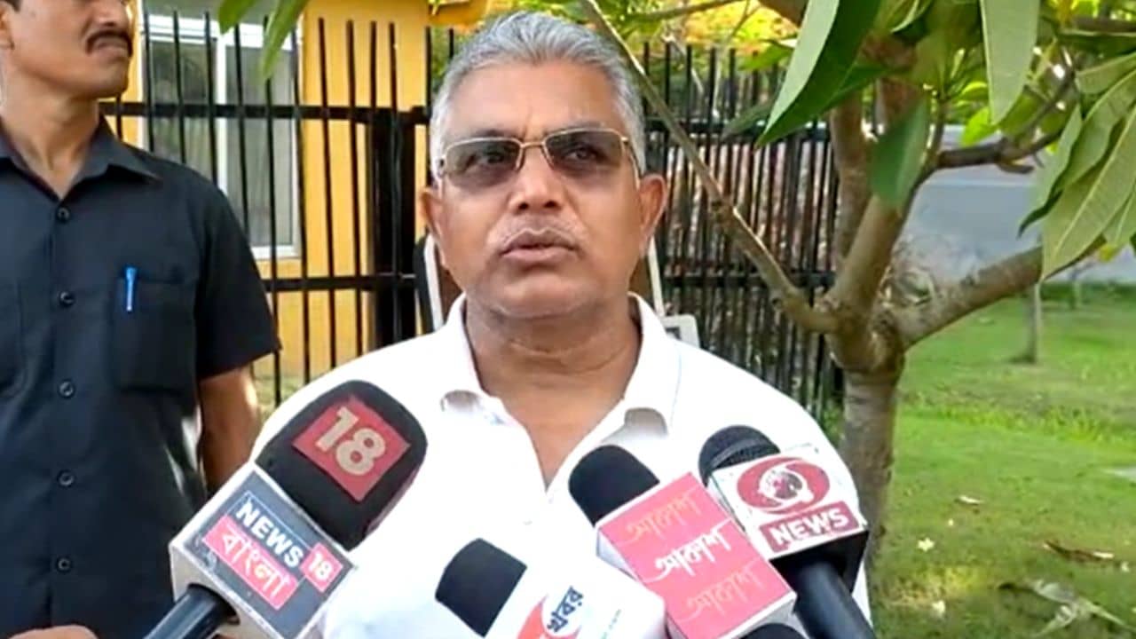 Dilip Ghosh : ভুয়ো রেশন কার্ডের মাধ্যমে কত কোটি টাকা লুঠ? হিসেব দিলেন দিলীপ