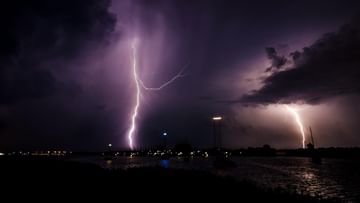 Lightning strikes: ঘুর্ণিঝড়, বন্যার থেকেও ভয়ঙ্কর এখন বজ্রপাত! বর্ষা আসতেই আতঙ্ক গ্রামীণ ভারতে