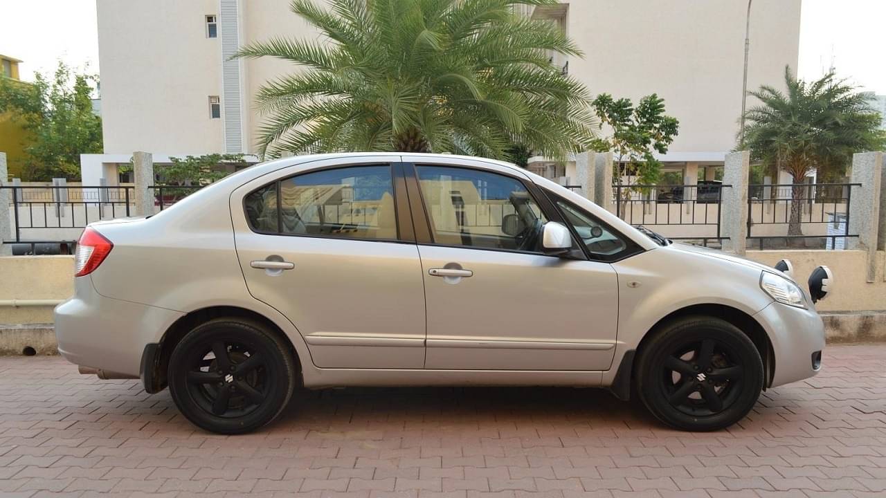 Used Cars: অবাক কাণ্ড! মাত্র 1 লাখ টাকায় পেয়ে যাবেন এই Maruti Suzuki গাড়ি