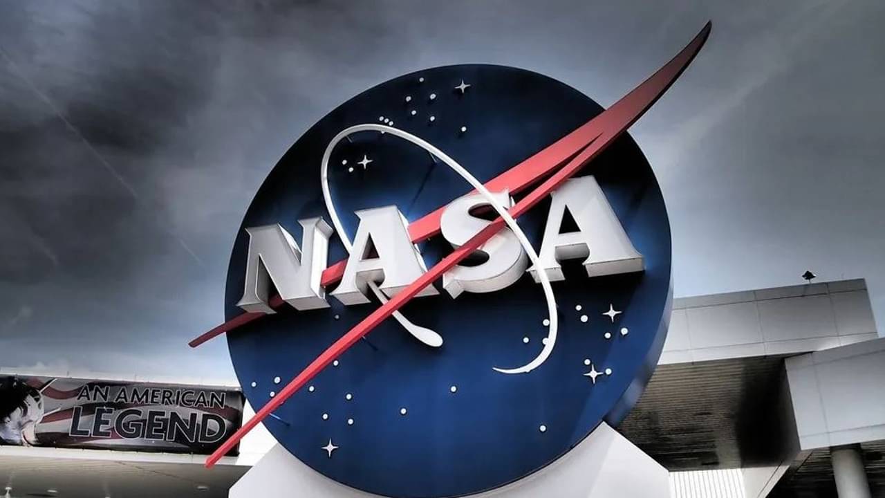 NASA Recruitment : হাতের মুঠোয় মহাকাশ! নাসায় কোটি টাকার চাকরির সুযোগ, এখনি করুন আবেদন