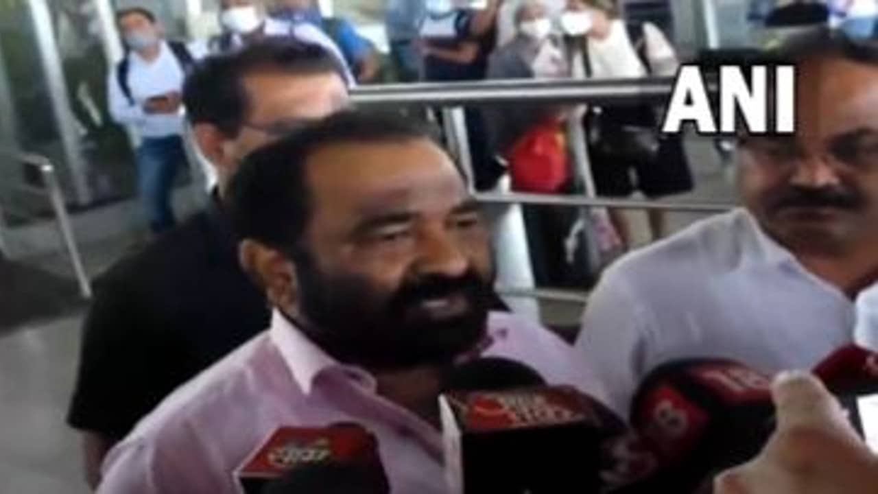 Maharashtra Political Crisis : অপহরণ করে নিয়েছিল আমায়, রাজ্যে ফিরেই উল্টো সুর নিতিনের মুখে