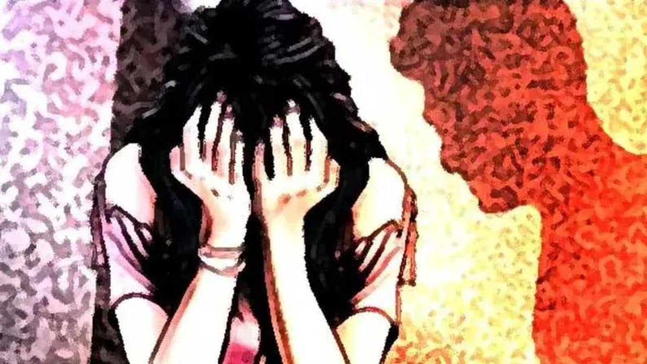 Physcially Assault of 2 Months Preganant Woman : তিনদিন ধরে দেওয়া হয়নি জল-খাবার, আটকে রেখে গণধর্ষণ দুমাসের অন্তঃসত্ত্বাকে