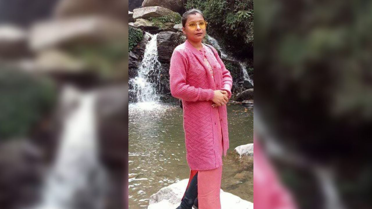 Haridevpur Suicide: স্বামী-বাবার সামনেই ঘরের দরজা বন্ধ করে দিলেন মহিলা, তারপরই ঘটালেন মর্মান্তিক কাণ্ড