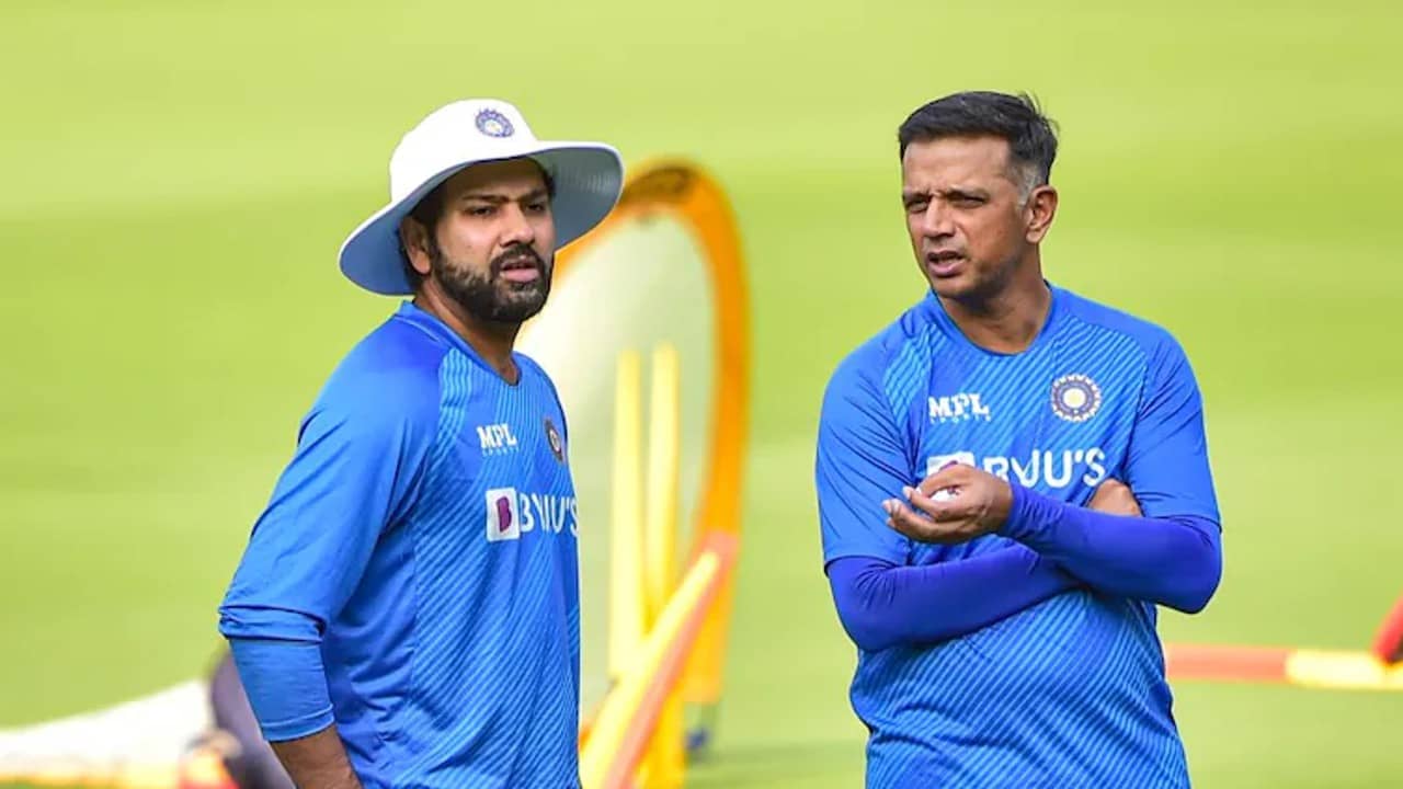 India vs South Africa: রোহিত সব সিরিজে খেলবে, এমন প্রত্যাশা করাটা ঠিক নয়, বলছেন দ্রাবিড়