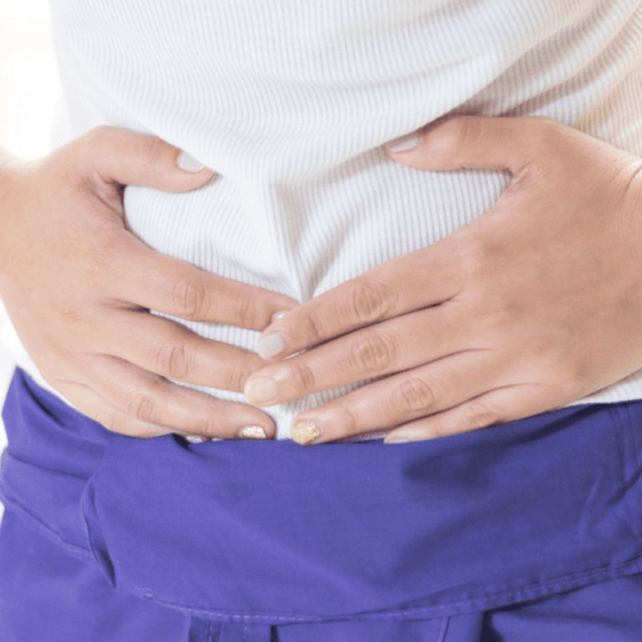 অনেকই মনে করেন, এই রোগটি আসলে পুরুষদের মধ্যে বেশি দেখা যায়। বেশিরভাগ হলেও পুরুষের পাশাপাশি নারীদেরও হার্নিয়া দেখা যায়। অনেকে হার্নিয়া হলেও খুব একটা তোয়াক্কা করেন না। ফলে সে অসুখ সহজে সেরে যেতে পারত, সেই অসুখই প্রাণসংশয় ডেকে আনে।