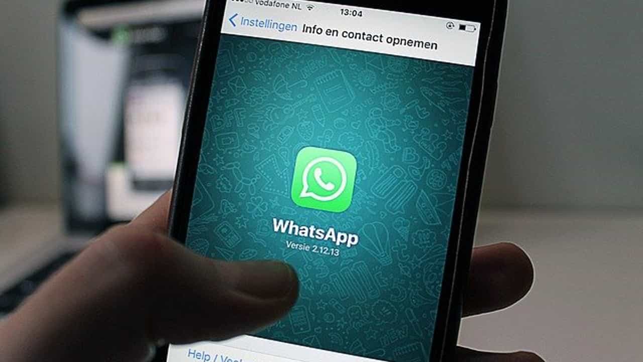 Loan In WhatsaApp : ৩০ সেকেন্ডে ঋণ পাবেন  হোয়াটসঅ্য়াপ ব্যবহারকারীরা, লাগবে না কোনও নথিপত্র, কীভাবে করবেন আবেদন?